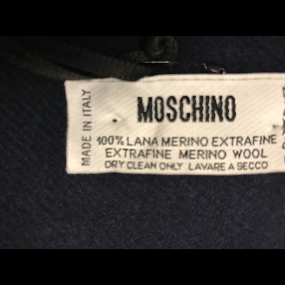 ❤️last 1❤️Moschino Merino Wool Scarf - Picture 5 of 5